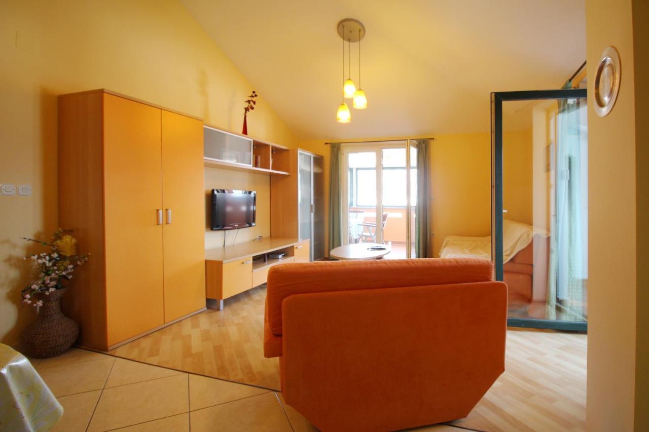 Apartments Pintar Zarok Baška Extérieur photo